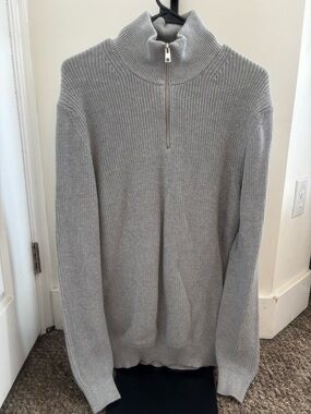 Zara Men's Light Gray Half-Zip Knit Sweater